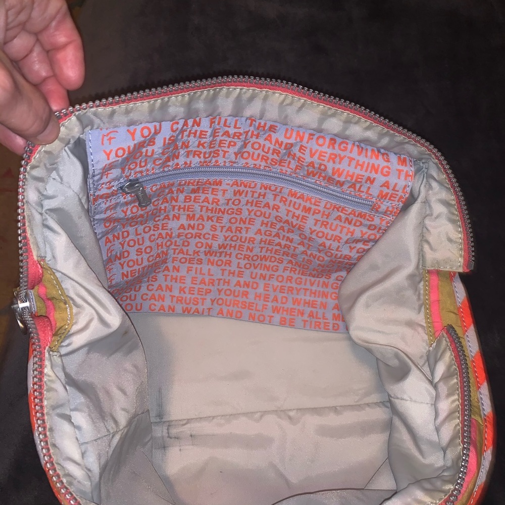 Kipling nylon handbag - Picture 7 of 7